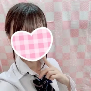小花ひより
