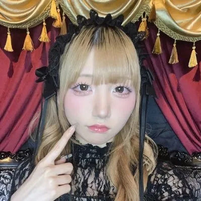 甘音ぴあのの写真