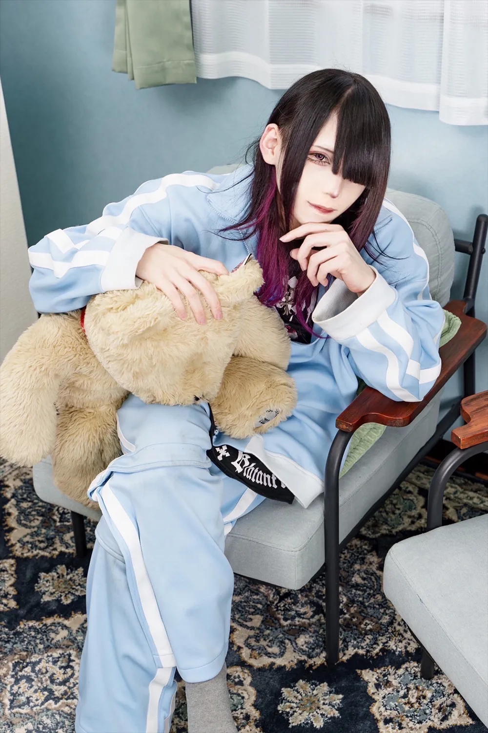 ヨシダ