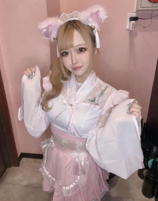 めろ