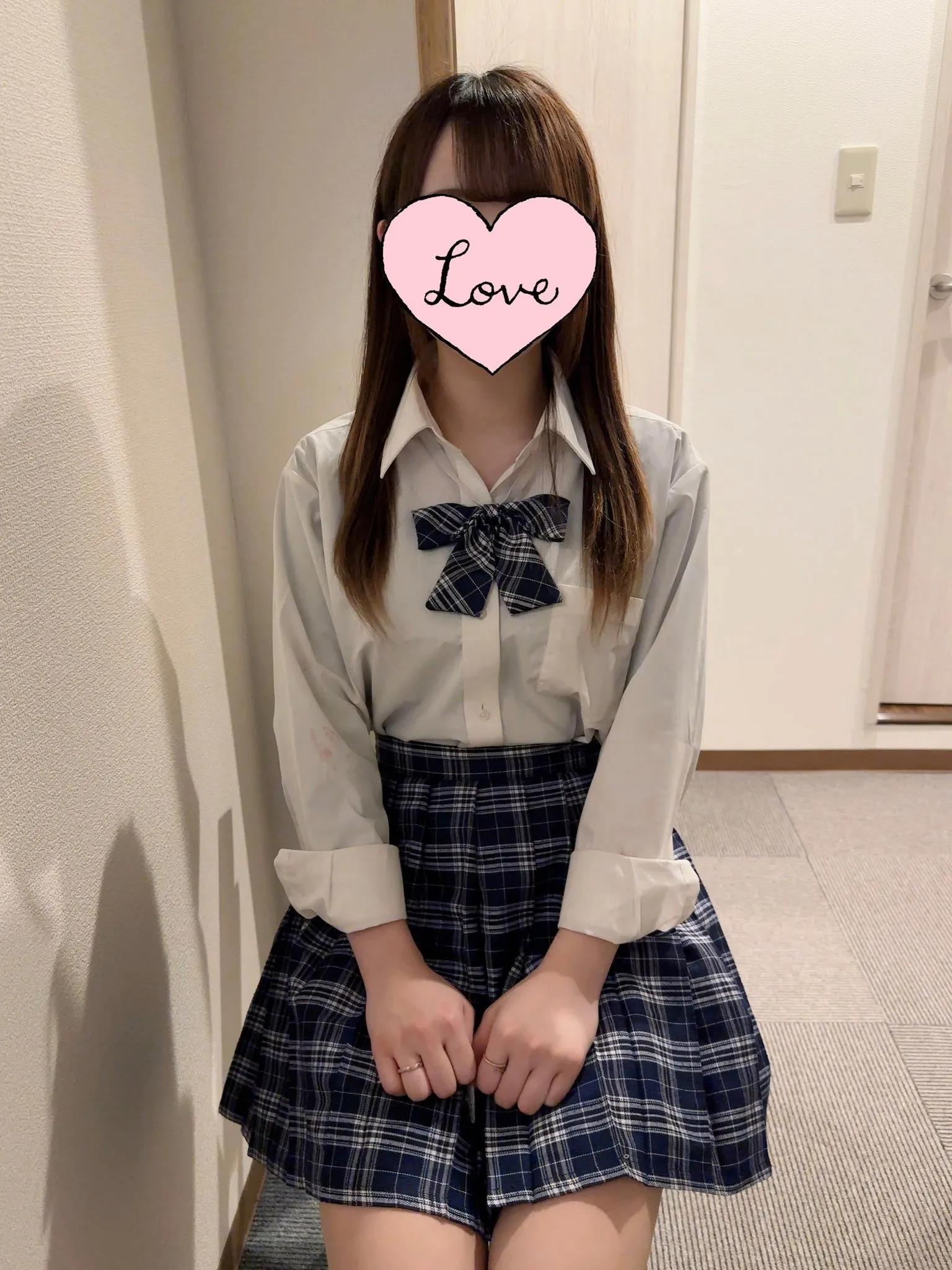 みい