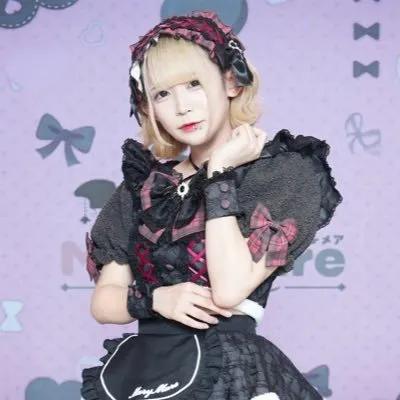 みさ