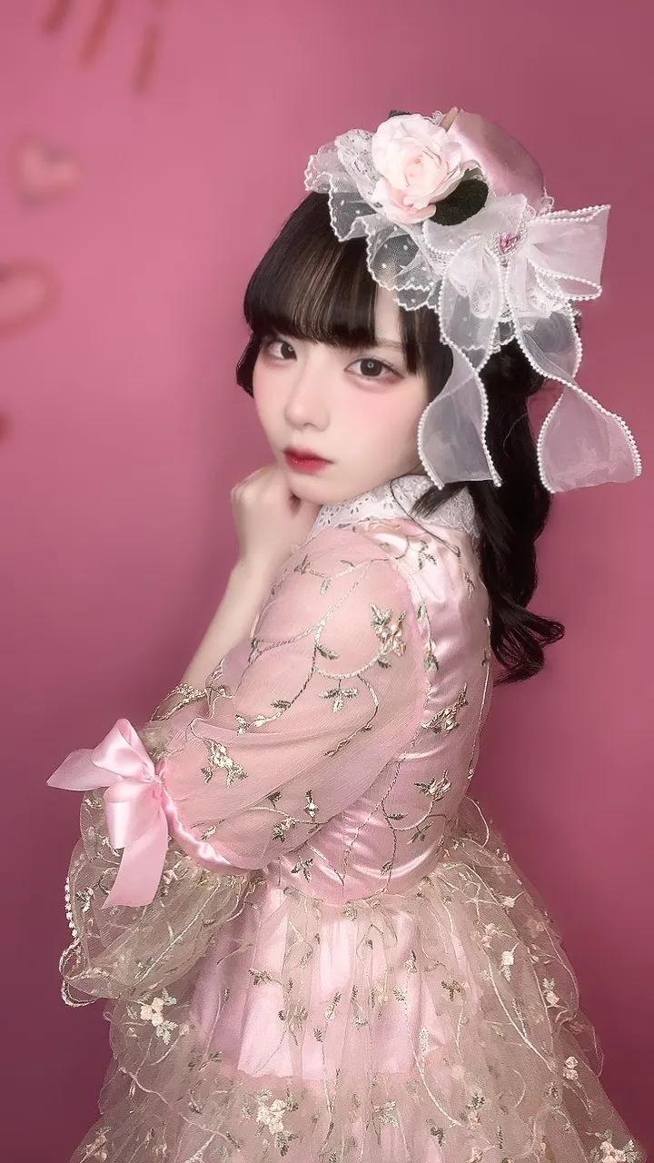 恋水なぎさ
