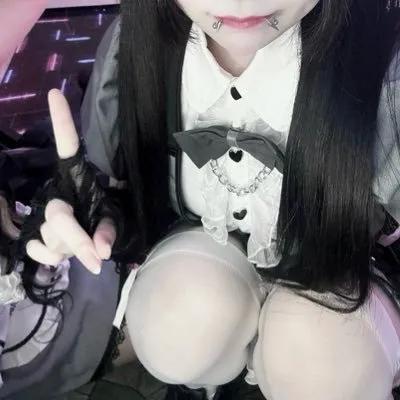 ろあ