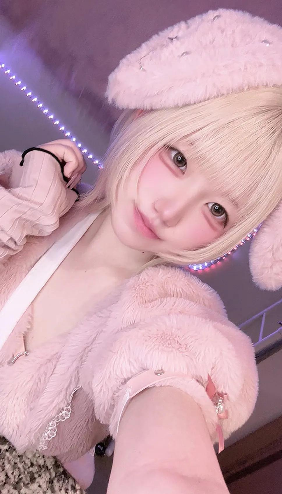 もも🐰あなうさ