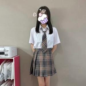 みあ