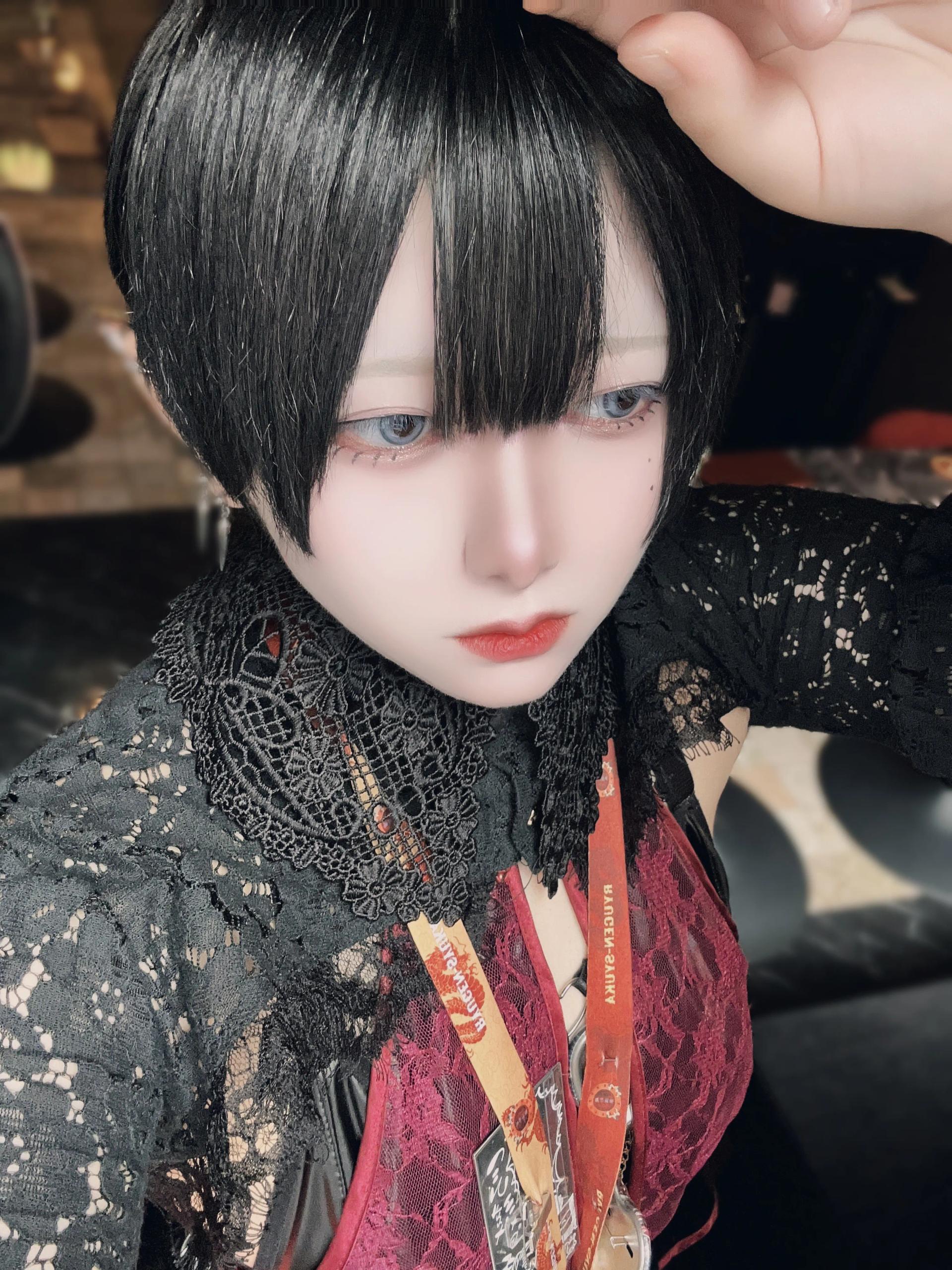 じろ