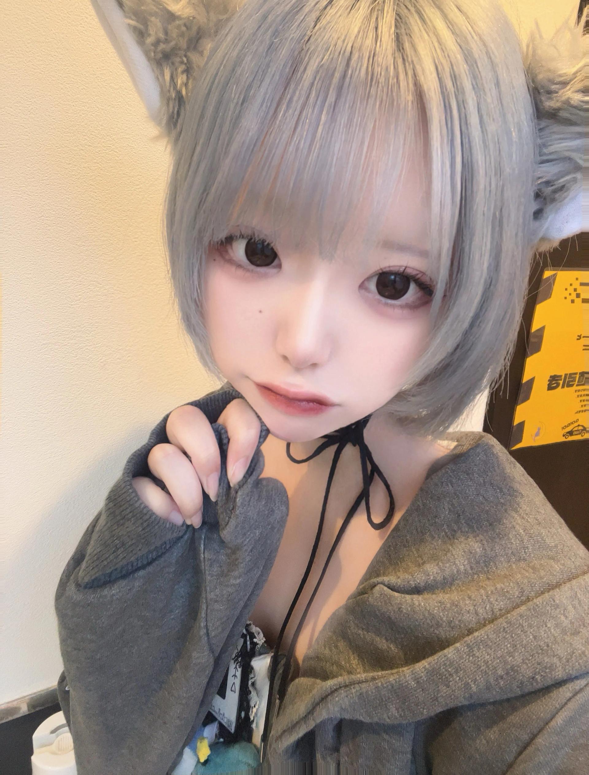 ににの写真