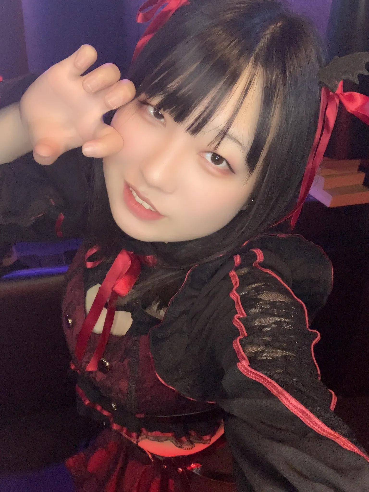 みい