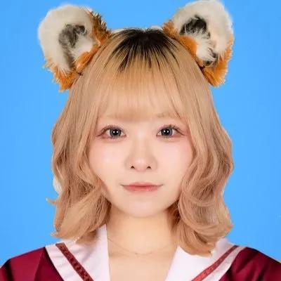 くぅ