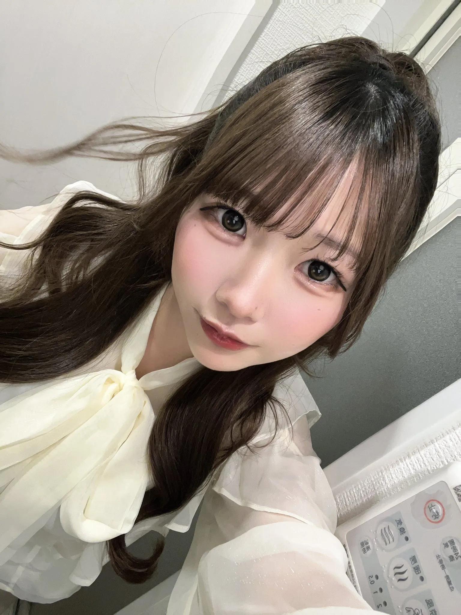 しろ