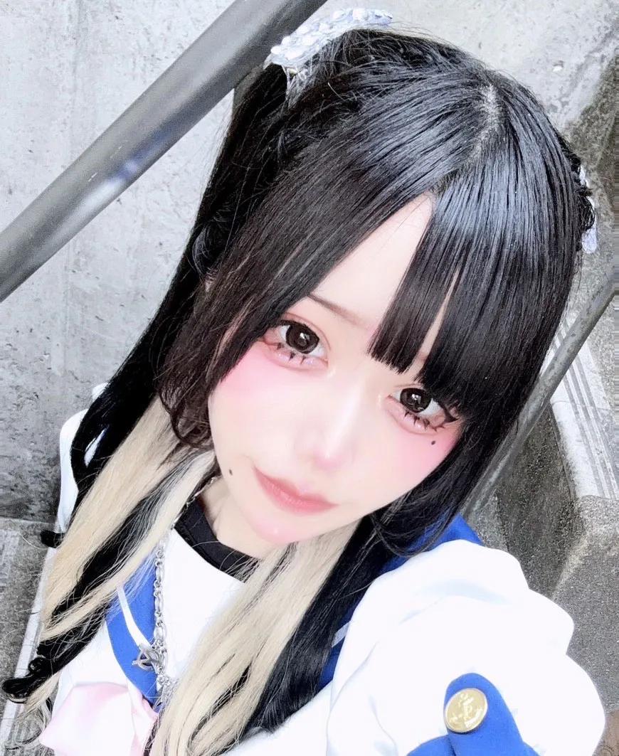 よる