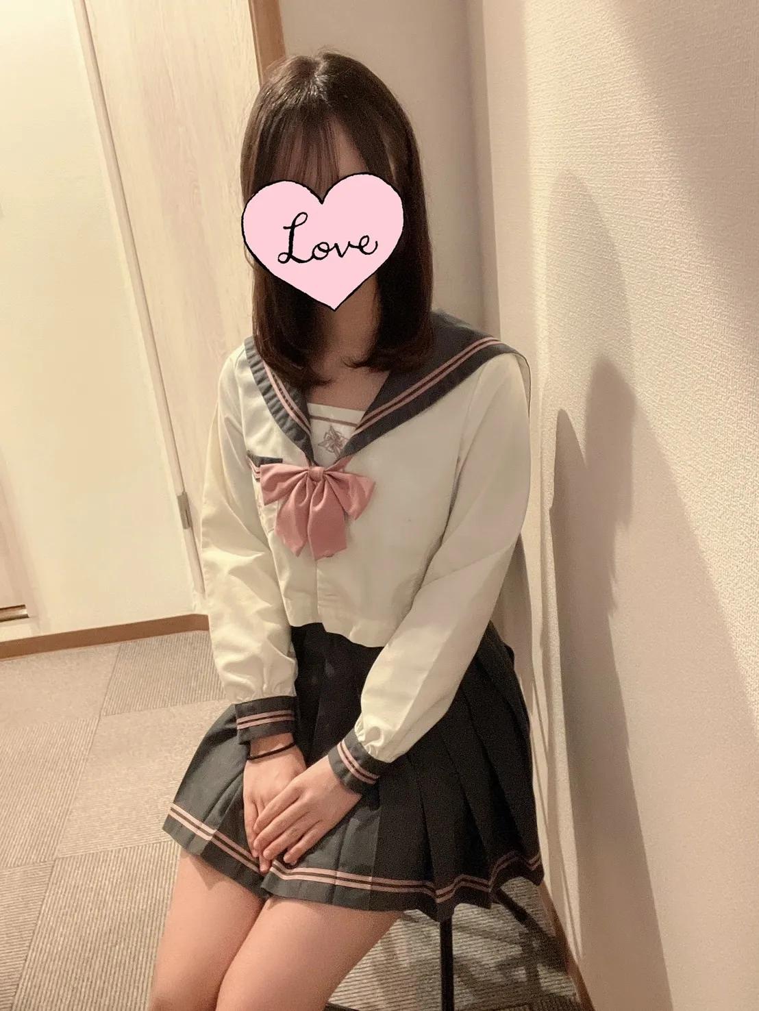 つきの