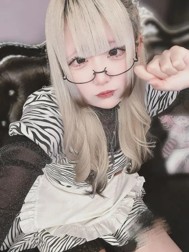 にゅあ