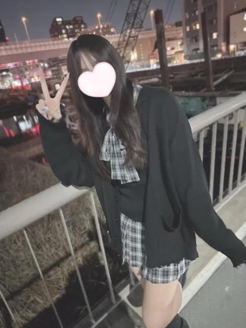 せな『甘えん坊系♡顔も性格もにゃんこ系統ゴロゴロいちゃいちゃ大好き』